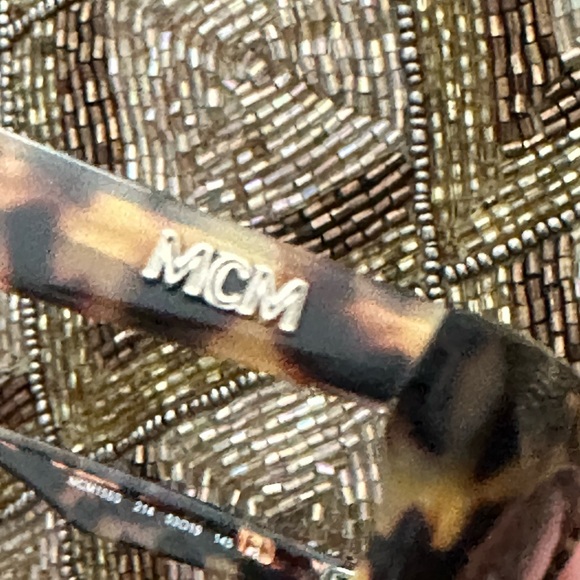 New🔥MCM Sunglasses - Picture 5 of 6
